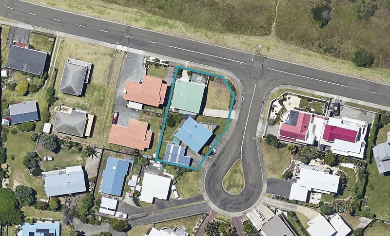 118 Ocean Road, Ohope, Ōhope - Carousel 1