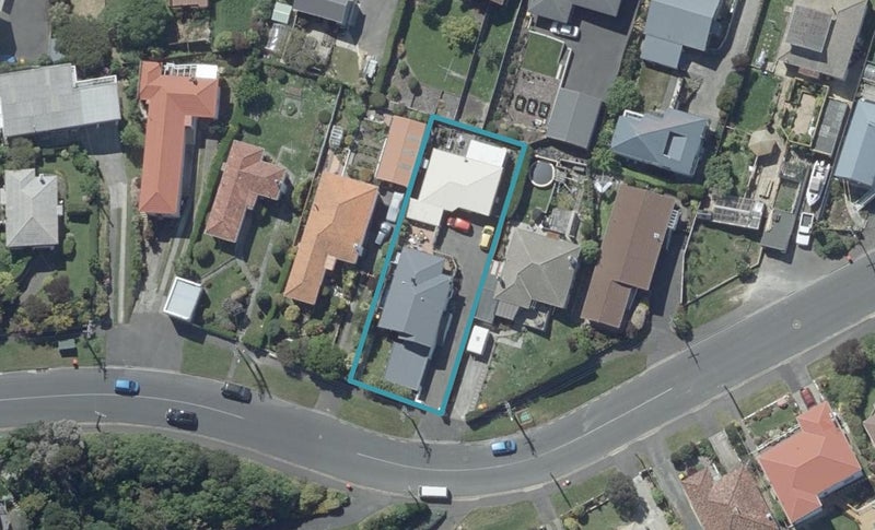 20A Aberdeen Road, Saint Clair, Dunedin - Carousel 1