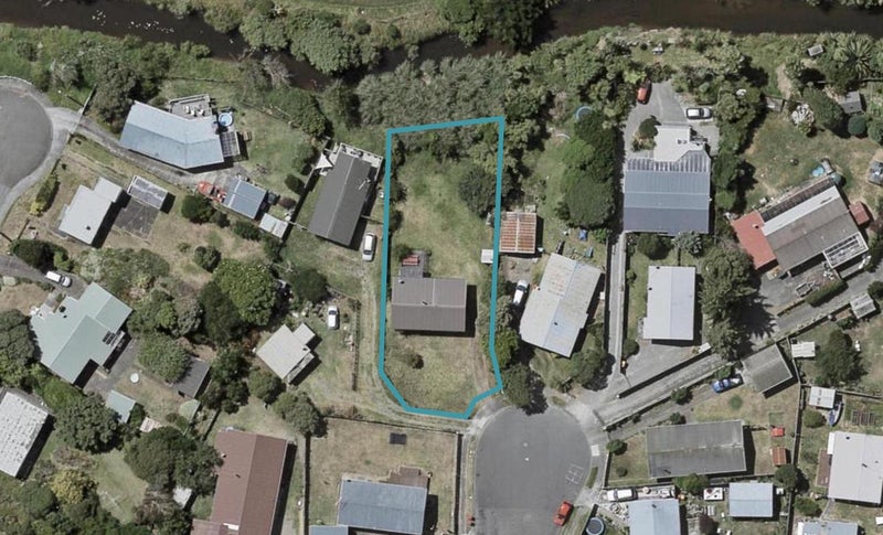 3 Dodds Crescent, Otaki Beach, Otaki - Carousel 1
