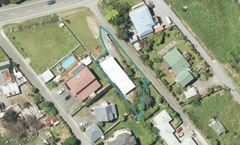 4 Whitiao Way, Waikawa, Picton - Carousel 1