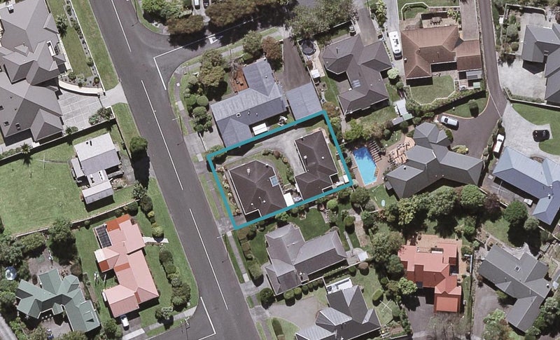 2/19 Veale Road, Frankleigh Park, New Plymouth - Carousel 1
