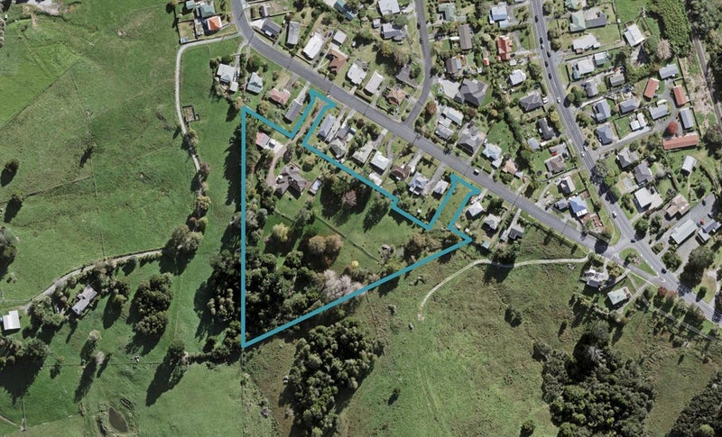 38 Davies Road, Wellsford, Wellsford - Carousel 1