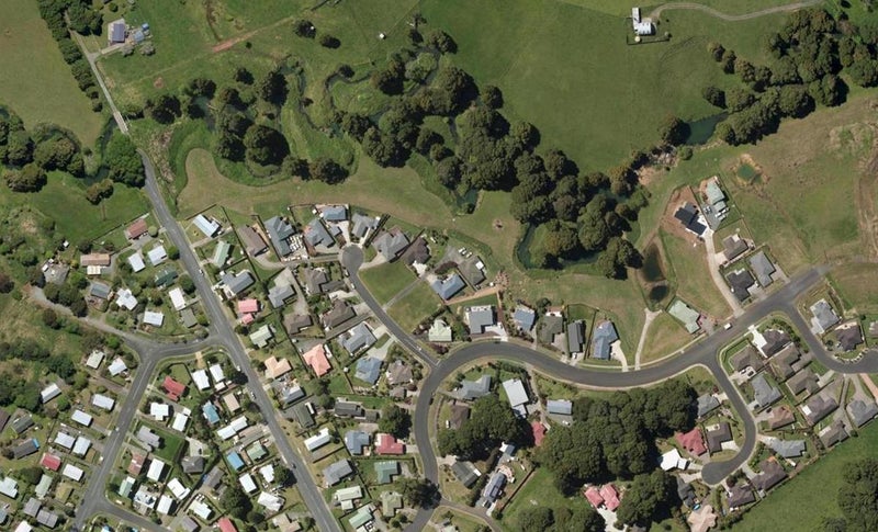 8 Daviot Place, Kamo, Whangarei - Carousel 1