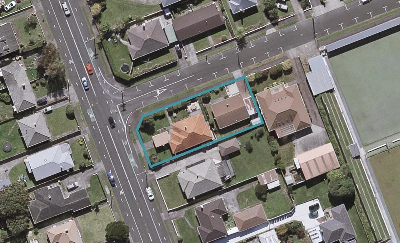 9/2 Wilton Street, Westown, New Plymouth - Carousel 1