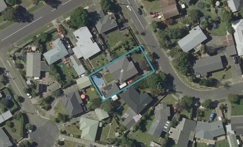 4 Buick Crescent, Awapuni, Palmerston North - Carousel 1
