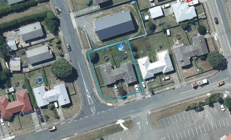 10 Niagara Street, Waitangirua, Porirua - Carousel 1