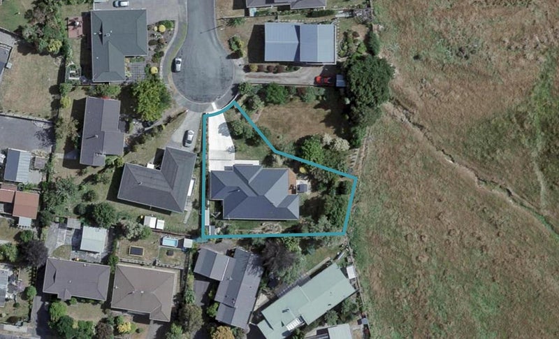 7 Ngaio Place, Lansdowne, Masterton - Carousel 1