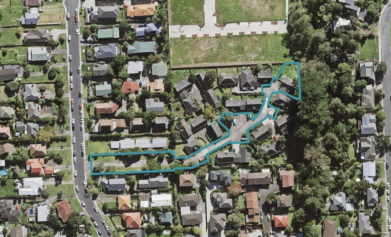 9N Aorangi Place, Birkenhead, Auckland - Carousel 1