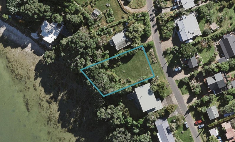 36 Shelly Beach Road, Surfdale, Waiheke Island - Carousel 1