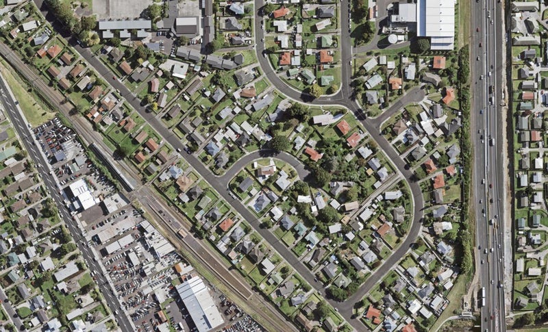 1 Barnard Place, Manurewa East, Auckland - Carousel 1