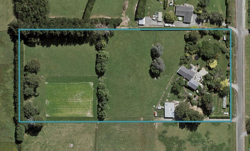 29 Simon Road, Myross Bush - Carousel 1