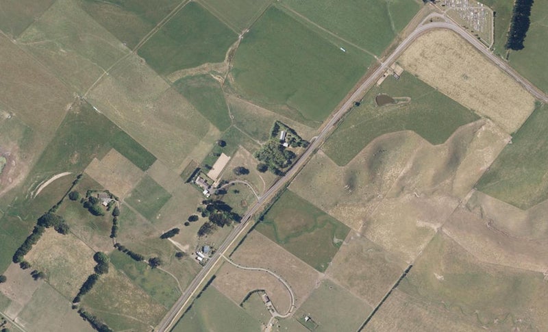 223 Cemetery Road, Sanson, Palmerston North - Carousel 1