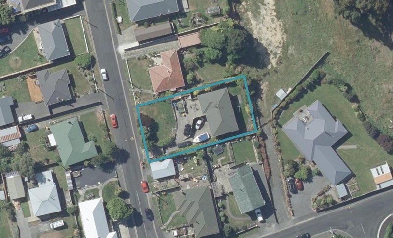 3 Shulma Street, Abbotsford, Dunedin - Carousel 1
