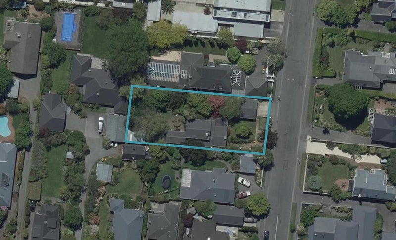7 Waiwetu Street, Fendalton, Christchurch - Carousel 1