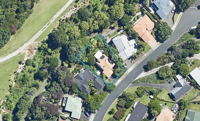 53 Little John Drive, Bellevue, Tauranga - Carousel 1