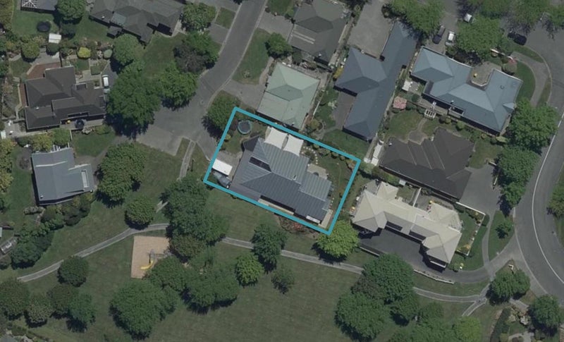 5 Audley Gate, Avonhead, Christchurch - Carousel 1