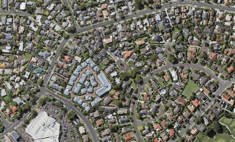 8 Colonel Barton Glade, Saint Johns, Auckland - Carousel 1
