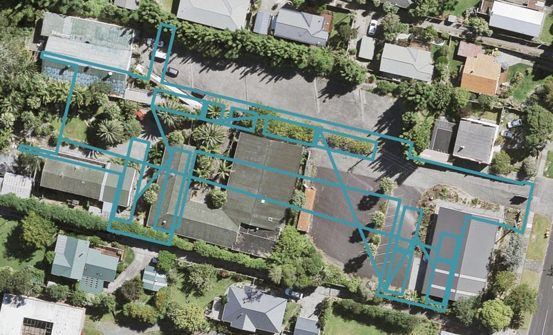 33 Don Oliver Lane, Glen Eden, Auckland - Carousel 1