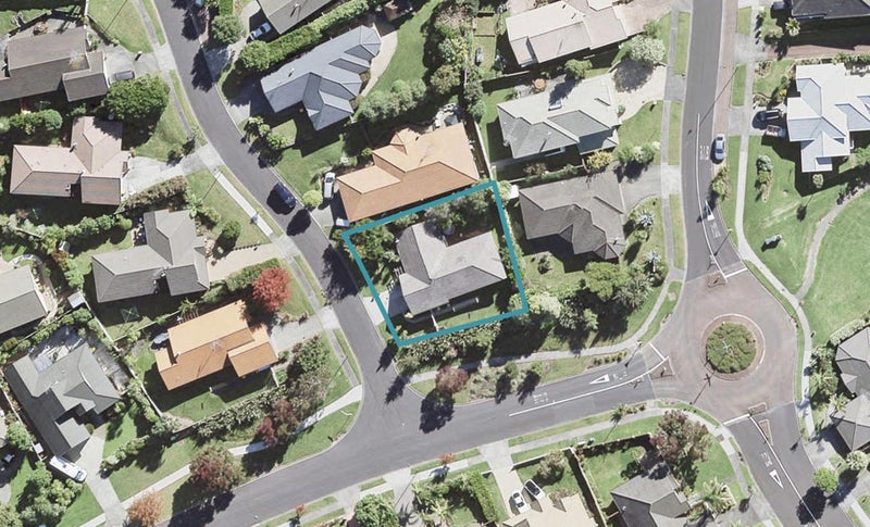 1 Devana Court, Torbay, Auckland - Carousel 1