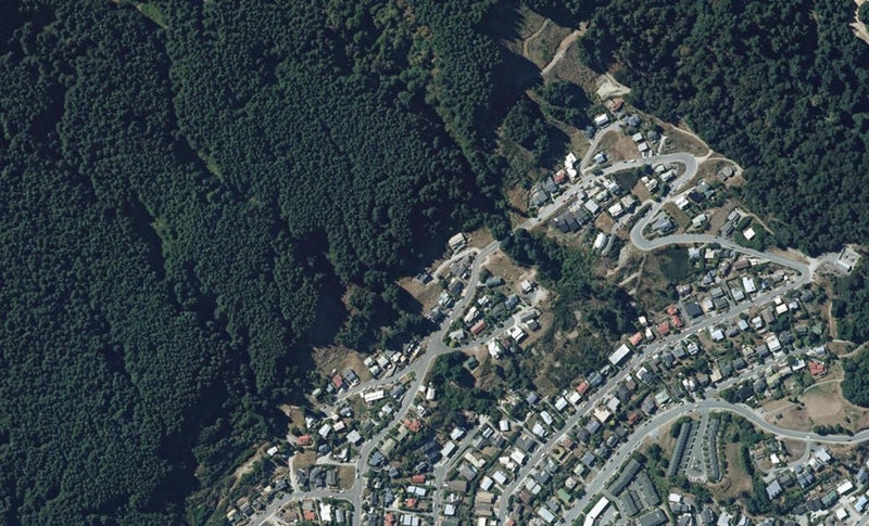 7 Vanda Place, Fernhill, Queenstown - Carousel 1