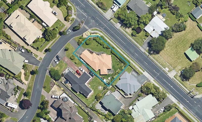 2 Cobbe Place, Pomare, Rotorua - Carousel 1