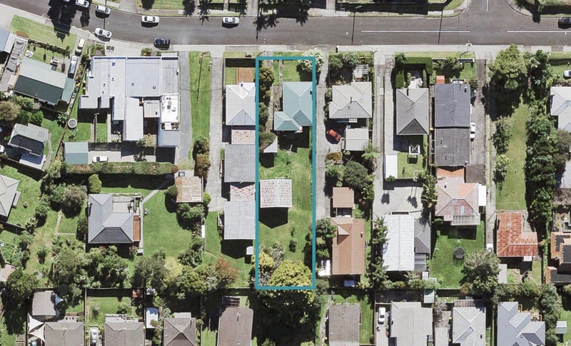 17 Tane Street, New Lynn, Auckland - Carousel 1