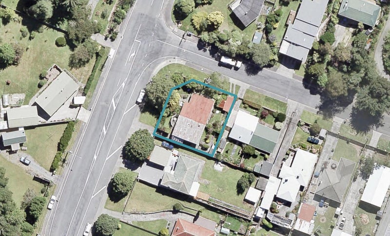 2/214 Akatarawa Road, Birchville, Upper Hutt - Carousel 1