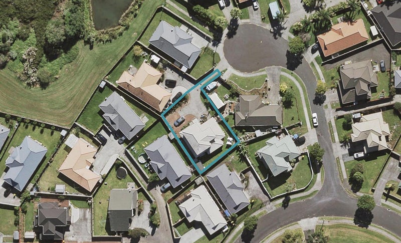 6 Parkstone Place, Favona, Auckland - Carousel 1
