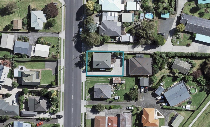 102 Queen Street, Waiuku, Waiuku - Carousel 1