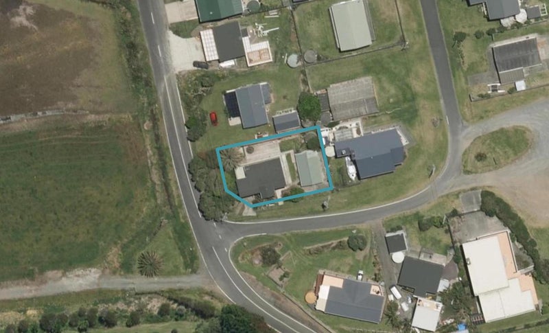 1 Mcgregor Street, Onerahi - Carousel 1