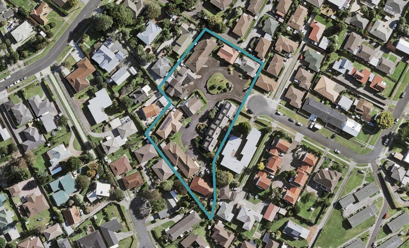 16/15 Don Street, Papakura, Auckland - Carousel 1