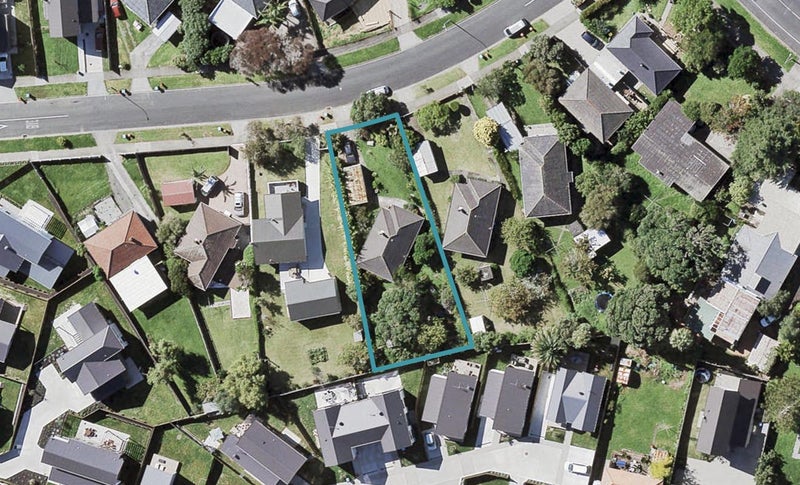 8 Radcliffe Street, Glen Innes, Auckland - Carousel 1