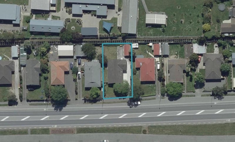 132 Northcote Road, Northcote, Christchurch - Carousel 1