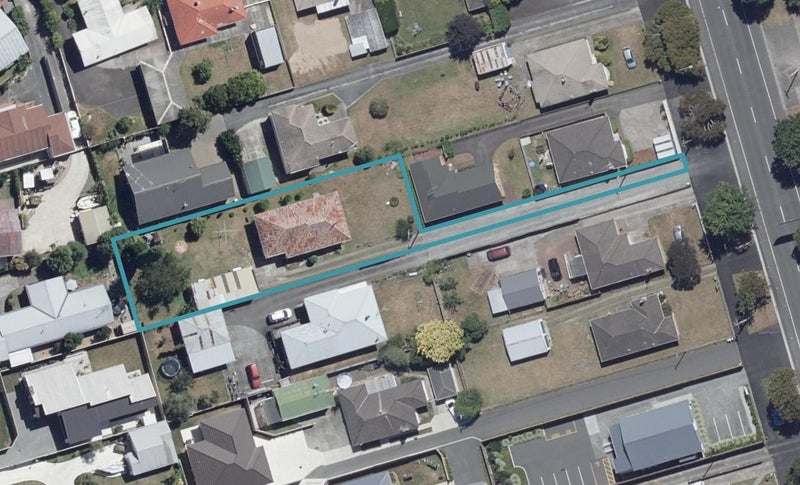 27 Galloway Street, Hamilton East, Hamilton - Carousel 1