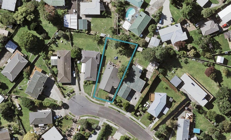 11 Paulange Place, Pakuranga Heights, Auckland - Carousel 1