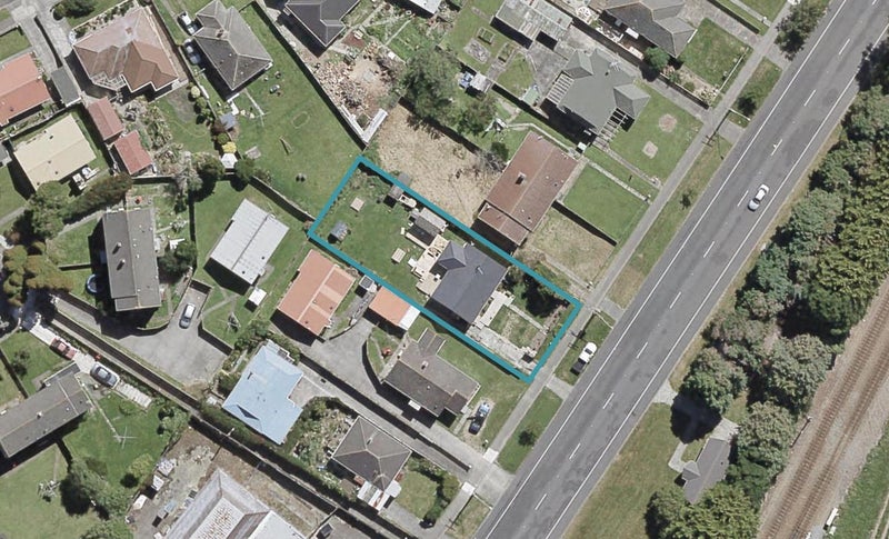 1129 High Street, Taita, Lower Hutt - Carousel 1