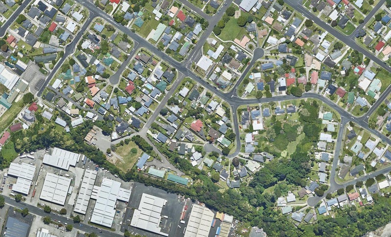 8 Booth Court, Greerton, Tauranga - Carousel 1