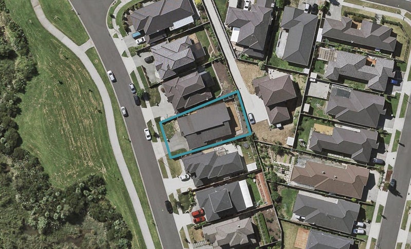 42 Killarney Drive, Flat Bush, Auckland - Carousel 1
