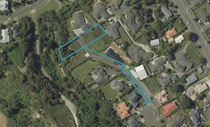 22A La Lena Grove, Fitzherbert, Palmerston North - Carousel 1
