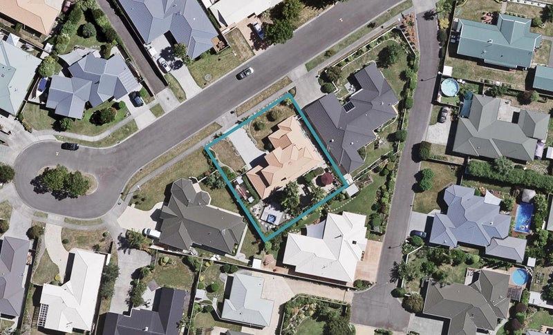 25 Pukekura Place, Taradale, Napier - Carousel 1