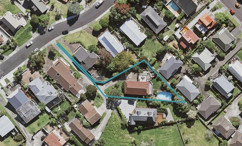 90 Alton Avenue, Hillcrest, Auckland - Carousel 1