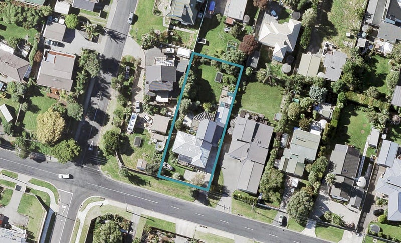 47 Karaka Road, Beachlands, Auckland - Carousel 1