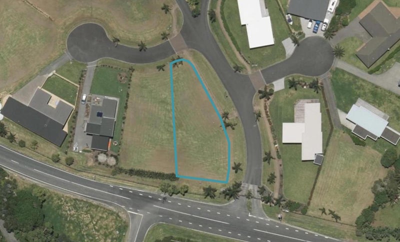 1 Valencia Place, Whangarei - Carousel 1