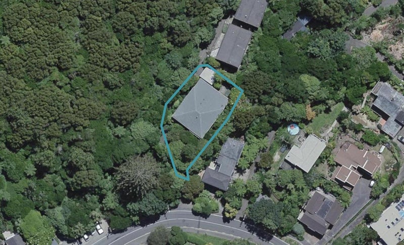 50 Simla Crescent, Khandallah, Wellington - Carousel 1