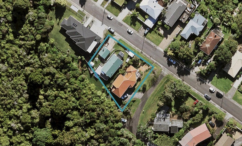 1/1 Hoskins Avenue, Hillsborough, Auckland - Carousel 1