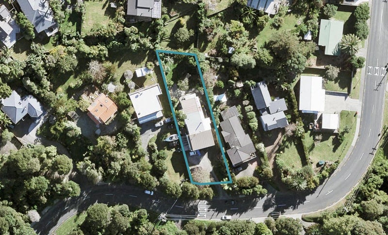 9 Cochrane Avenue, Arkles Bay, Whangaparaoa - Carousel 1