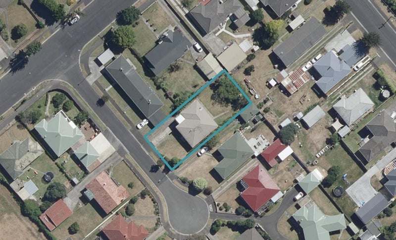 3 Christie Street, Forest Lake, Hamilton - Carousel 1