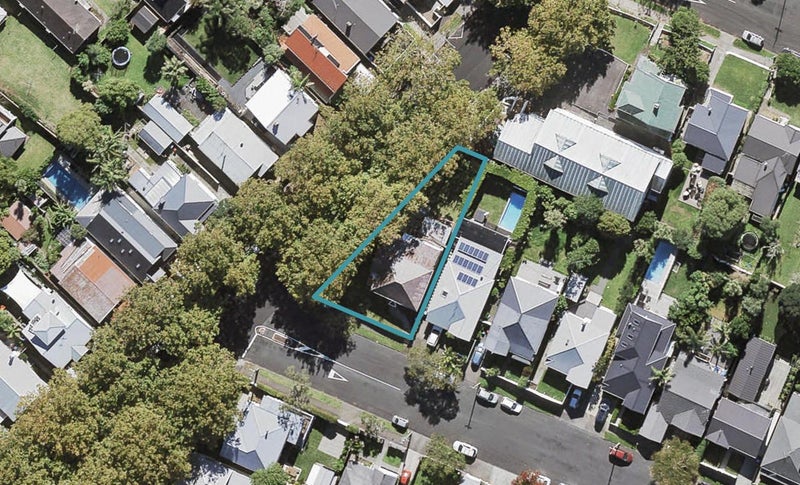 45 Sherwood Avenue, Grey Lynn, Auckland - Carousel 1