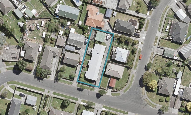 3/58 GODLEY ST, Waiwhetu, Lower Hutt - Carousel 1