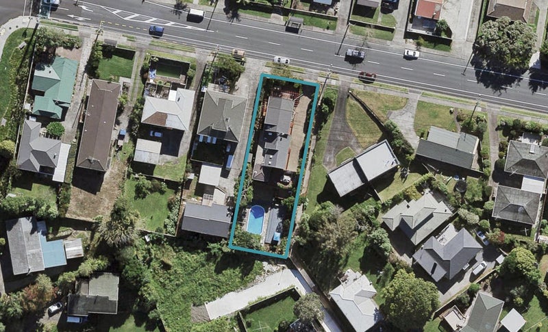 1/117 Chivalry Road, Glenfield, Auckland - Carousel 1